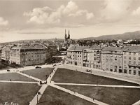 Trg kralja Petra (današnji Trg žrtava fašizma), oko 1930. godine B